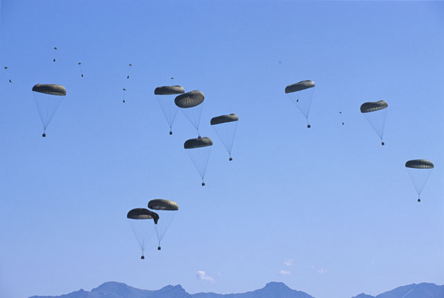 200406-F100-0058-36